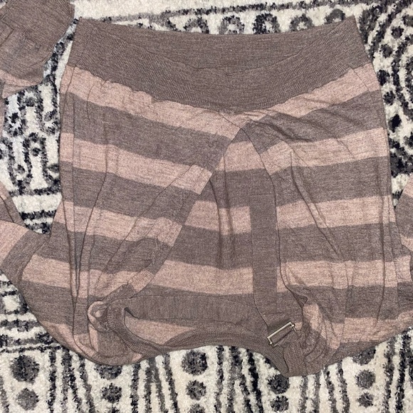 Kendall + Kylie Striped sweater - Picture 3 of 4